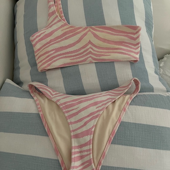 triangl swimwear Other - triangl bikini